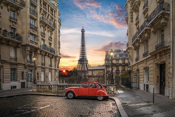 img_red-car_140848933_600x400